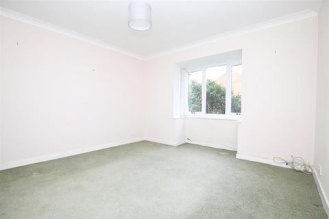 undefined, Kingsmead Place, Broadbridge Heath, West Sussex