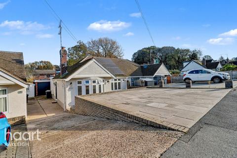 undefined, Cotswold Avenue, Rayleigh