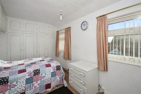 2 bedroom semi-detached house for sale, Landseer Drive, Leeds, West Yorkshire