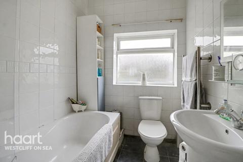 undefined, Glenwood Avenue, WESTCLIFF-ON-SEA