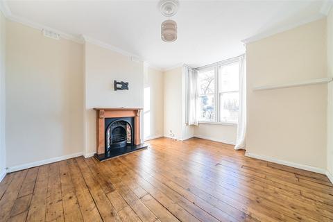 2 bedroom flat to rent, Fairfield West, Kingston Upon Thames KT1