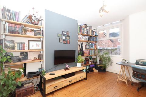 3 bedroom terraced house for sale, School Road, Stretford, M32