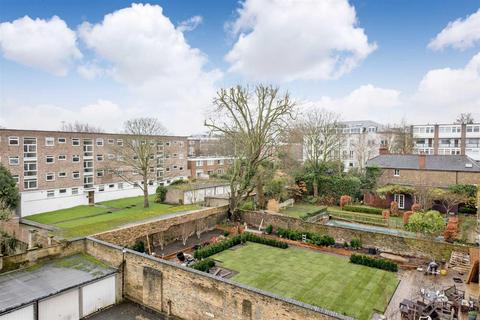 2 bedroom flat to rent, Grosvenor Court, Rayners Road, Putney