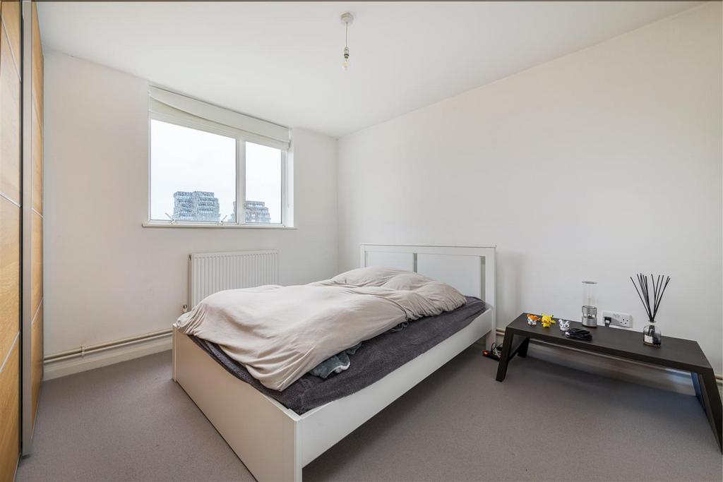 Bed 1.jpg
