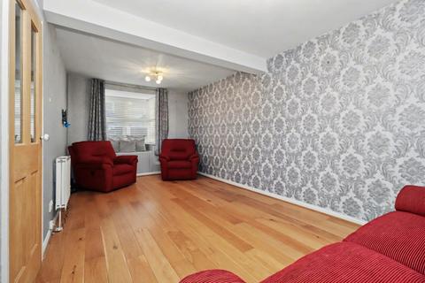 2 bedroom terraced house to rent, Priory Road, Southampton SO17
