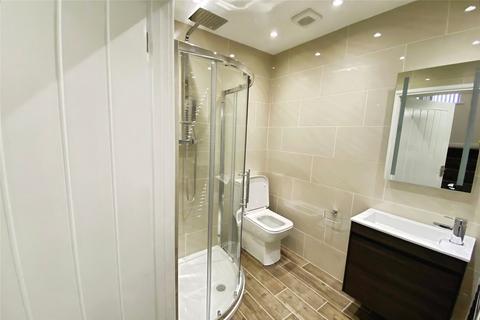 3 bedroom terraced house to rent, Chancery Rise, Warwickshire CV10