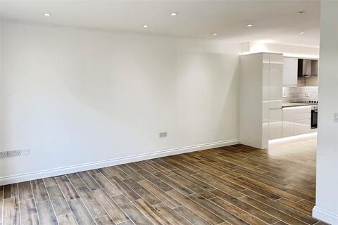 3 bedroom terraced house to rent, Chancery Rise, Warwickshire CV10