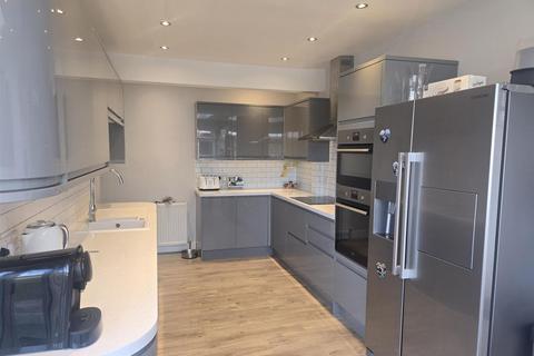 undefined, James Avenue, Paignton TQ3