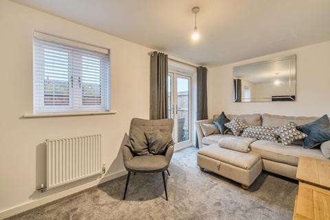 3 bedroom semi-detached house to rent, Uttoxeter Way, Towcester, Northamptonshire, NN12