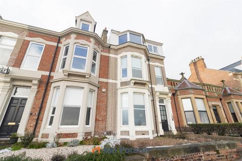 undefined, Beverley Terrace, Cullercoats, North Shields