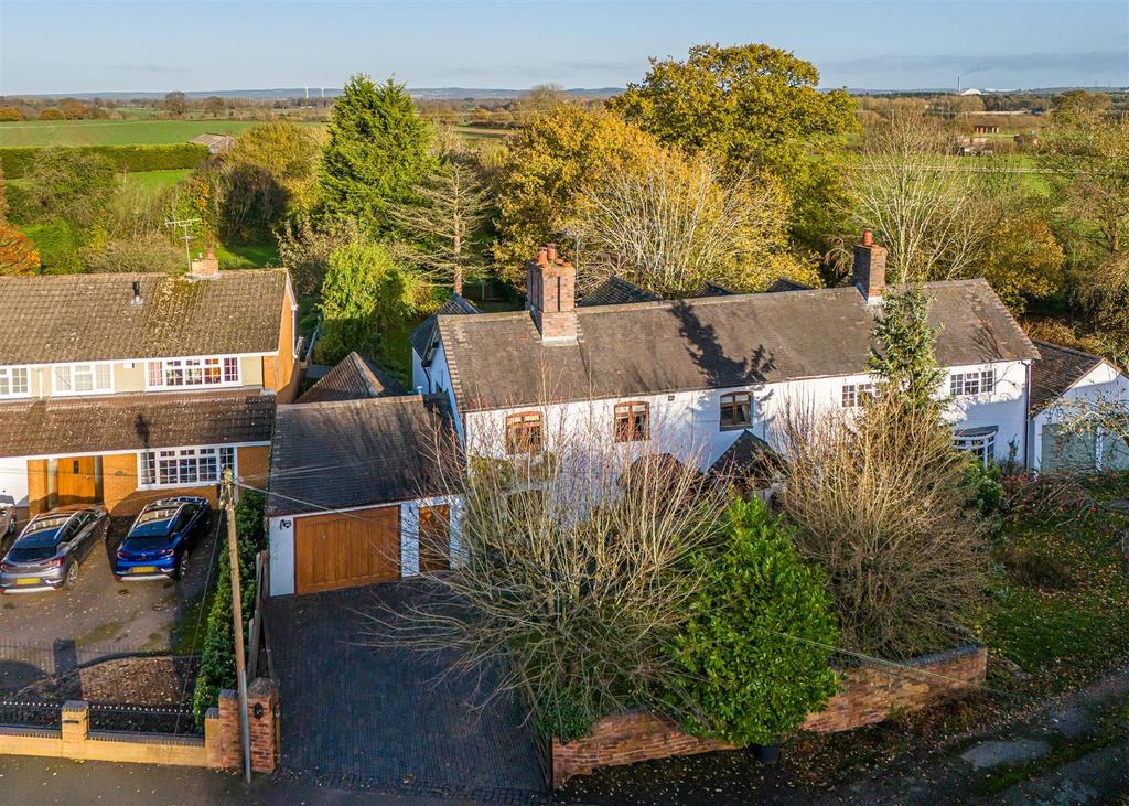 Daffodil Cottage-drone-2.jpg