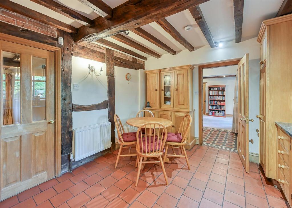 Daffodil Cottage-25.jpg