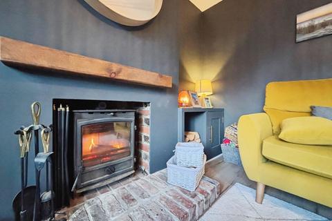 3 bedroom semi-detached house for sale, Kipling Avenue, Boldon Colliery