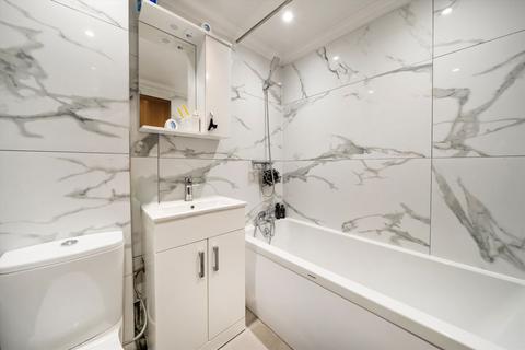 undefined, Pert Close, London N10