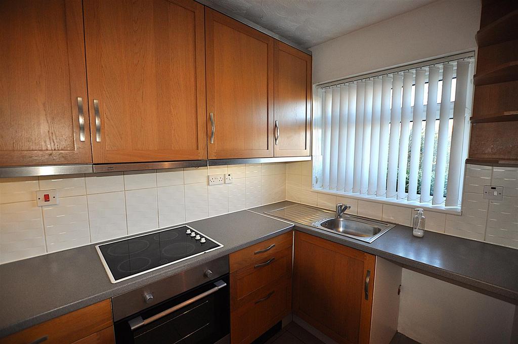 Kitchen 2.JPG