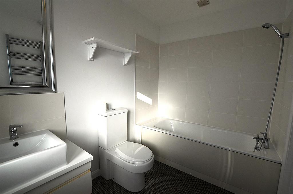 En-Suite.JPG