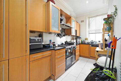 4 bedroom apartment for sale, North Common Road, Ealing W5