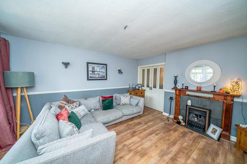 3 bedroom house for sale, Deerleap Way, Rugeley
