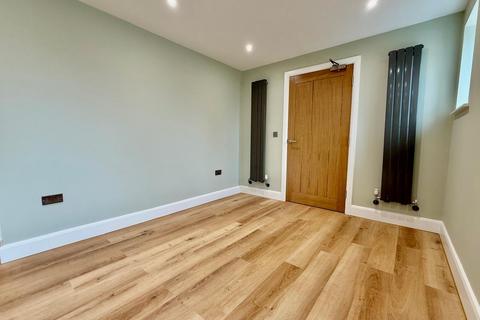undefined, Kirkstall Lane, Leeds, West Yorkshire, LS5