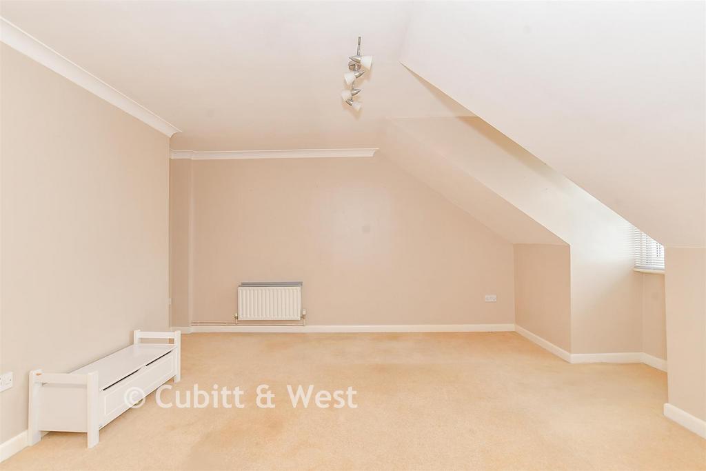 Lounge/Kitchen