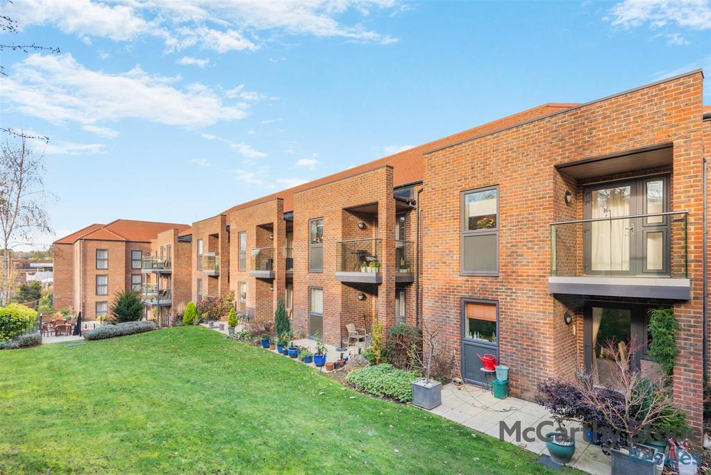 8671985-exterior07.jpg
