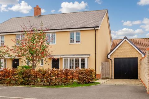 undefined, William Gardens, Rochford SS4