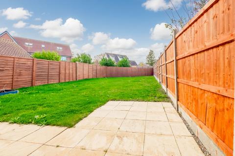 undefined, William Gardens, Rochford SS4