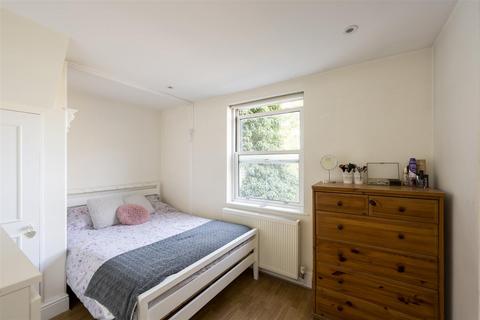 3 bedroom house for sale, Lyham Road, London SW2