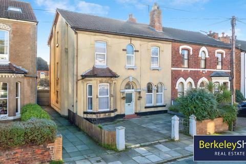 4 bedroom semi-detached house for sale, Cavendish Road, Crosby, Liverpool