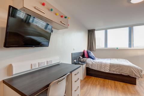 undefined, Robert Owen House - Deluxe Studio at Glasgow, 81, Bath Street G2