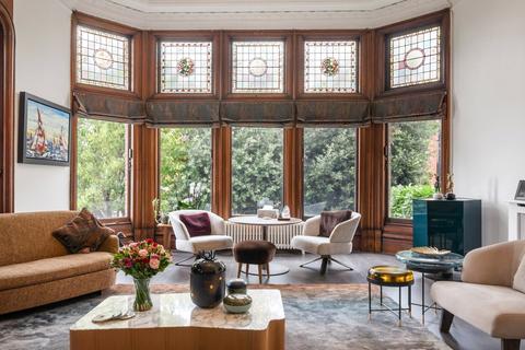 4 bedroom apartment for sale, Arkwright Road, Hampstead