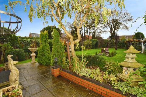 2 bedroom semi-detached bungalow for sale, St. Nicholas Gate, Hedon HU12