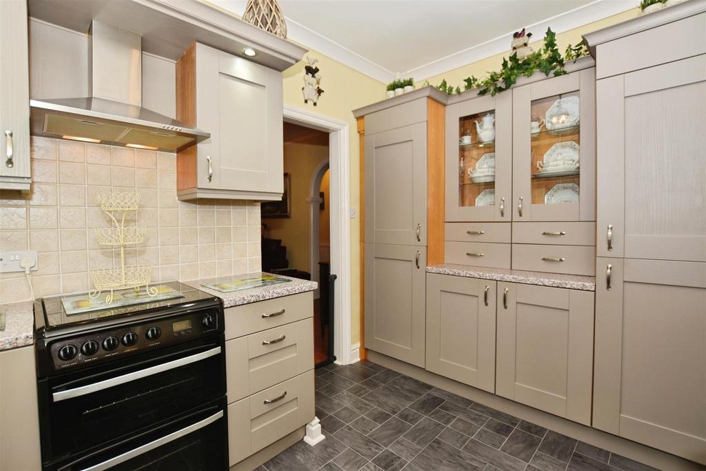 Kitchen Feature