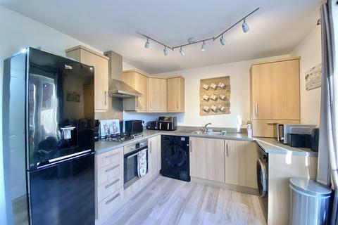 3 bedroom semi-detached house for sale, Railway View, Aiskew, Bedale