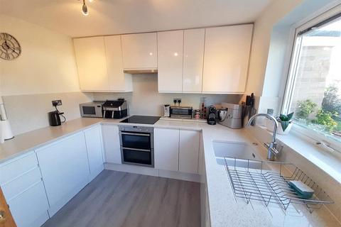 undefined, Orchard Way, Barnham