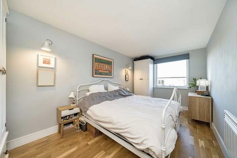 undefined, Peckham Grove, London SE15