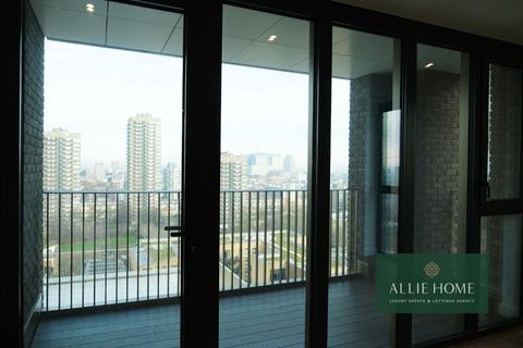 1 bedroom flat for sale, 9, Arrival Square, London E1W