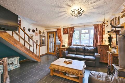 undefined, Hibiscus Grove, Bordon GU35