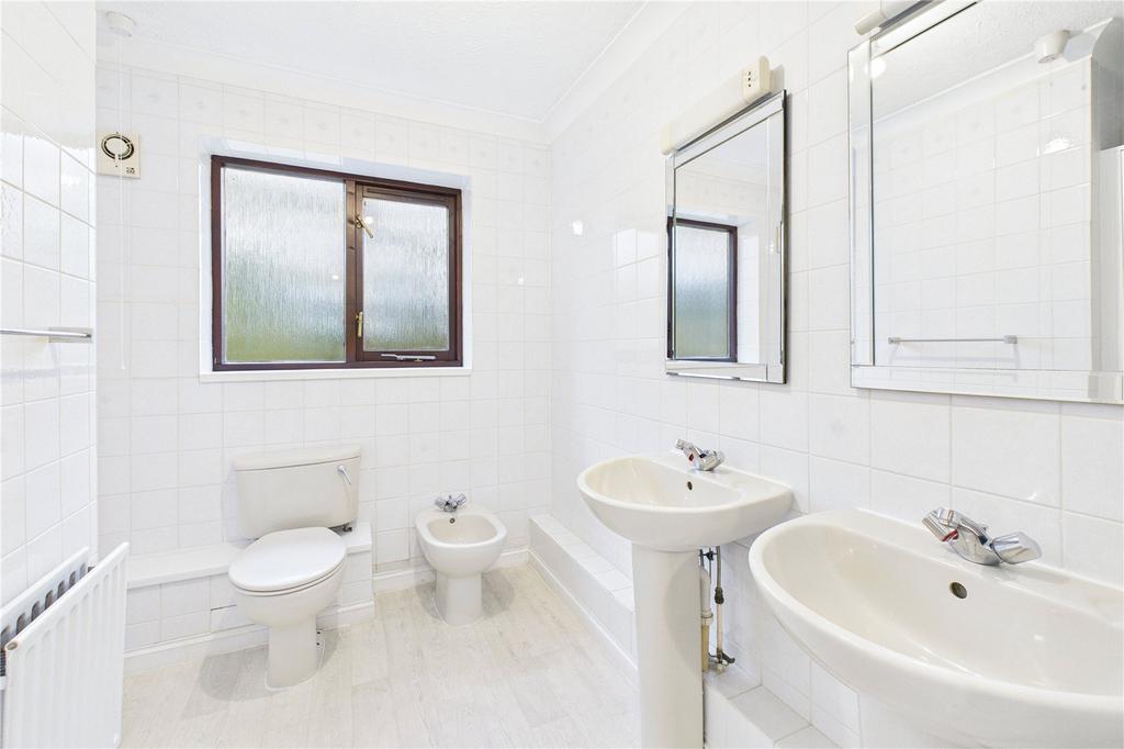 Ensuite