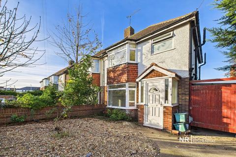 3 bedroom semi-detached house to rent, Elm Road, Chessington, Surrey. KT9