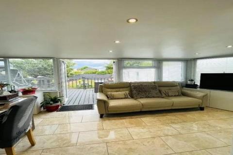 undefined, Milton Avenue, High Barnet, London, EN5
