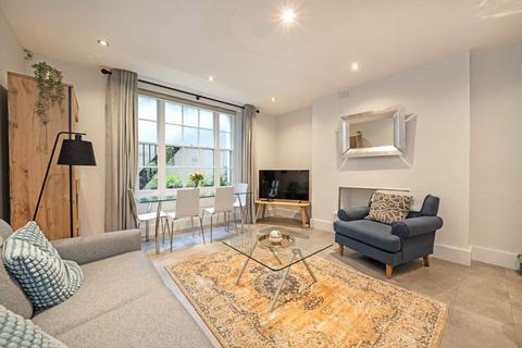 2 bedroom flat to rent, Queens Gardens, London W2