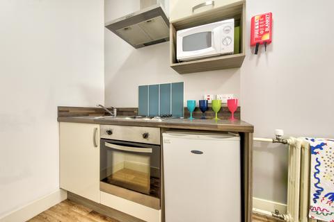 undefined, STA Superior Studio - Double Bed at Glasgow, 21, St. Andrews Street G1