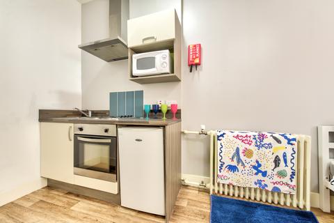 undefined, STA Superior Studio - Double Bed at Glasgow, 21, St. Andrews Street G1
