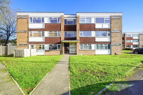 2 bedroom ground floor flat for sale, Stratford Road, Shirley