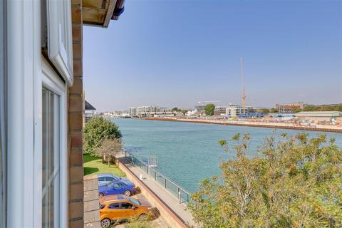 undefined, Anchor Close, Shoreham-By-Sea, BN43