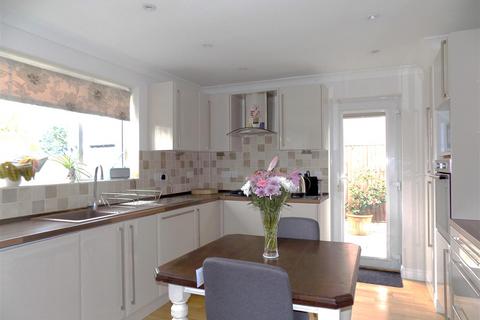 undefined, Edge End Road, Broadstairs