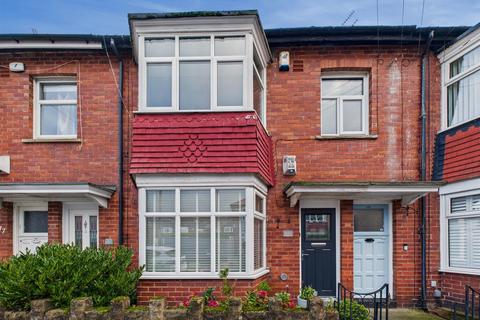 2 bedroom apartment to rent, Milton Terrace, North Shields