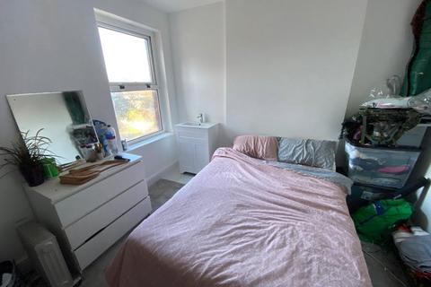 undefined, Hythe Road, Ashford, Kent, TN24