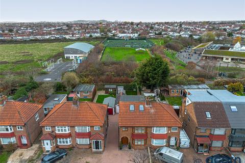 undefined, Broomgrove Gardens, Edgware HA8
